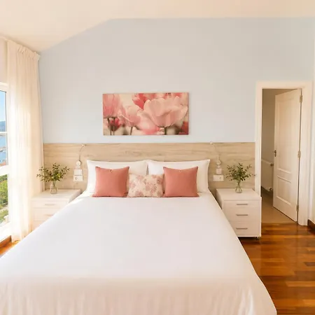 Holibai Alborada, Casa Familiar Con Vistas Al Mar, * Байона